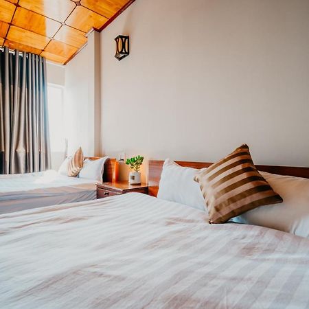 Le Phuong Dalat Hotell Exteriör bild