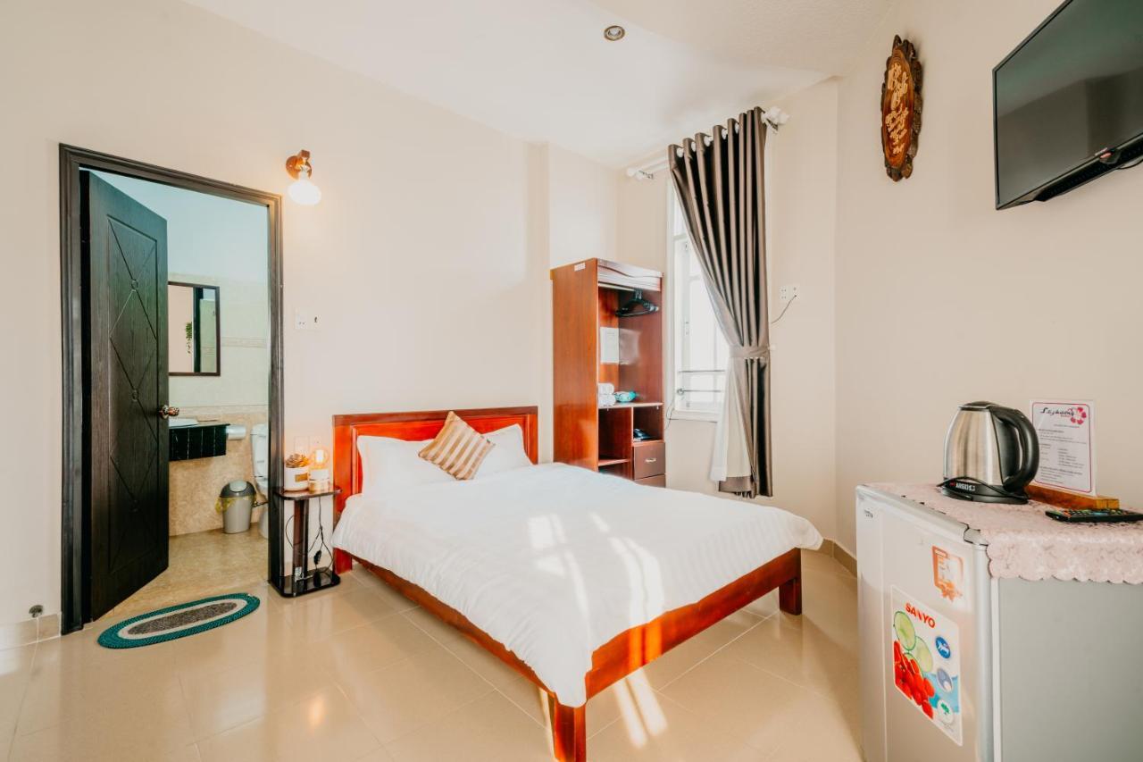 Le Phuong Dalat Hotell Exteriör bild