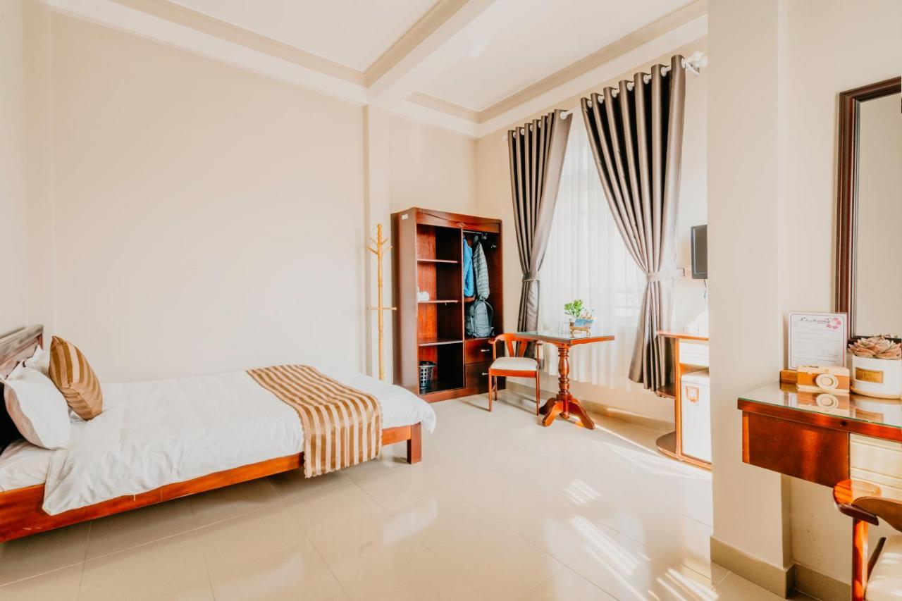 Le Phuong Dalat Hotell Exteriör bild