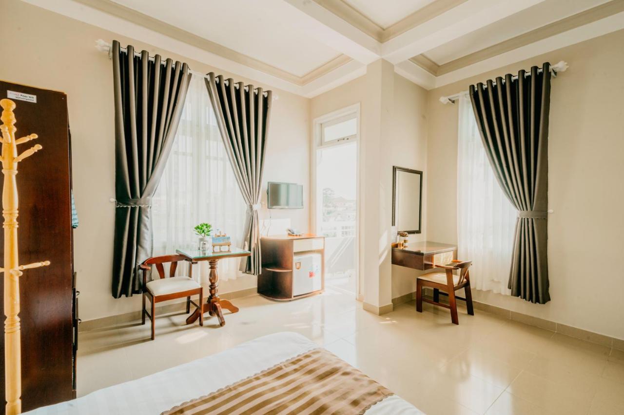 Le Phuong Dalat Hotell Exteriör bild