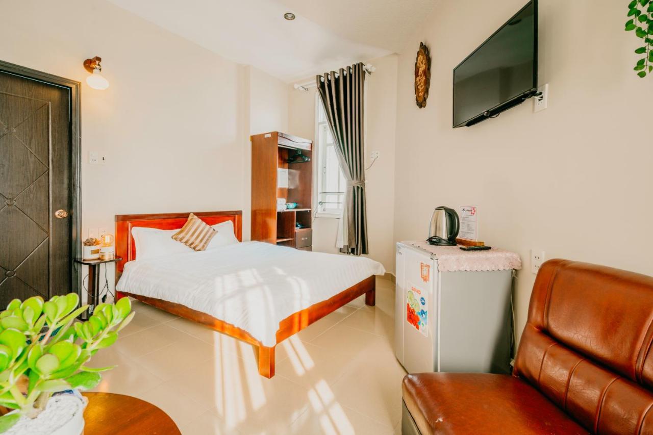 Le Phuong Dalat Hotell Exteriör bild